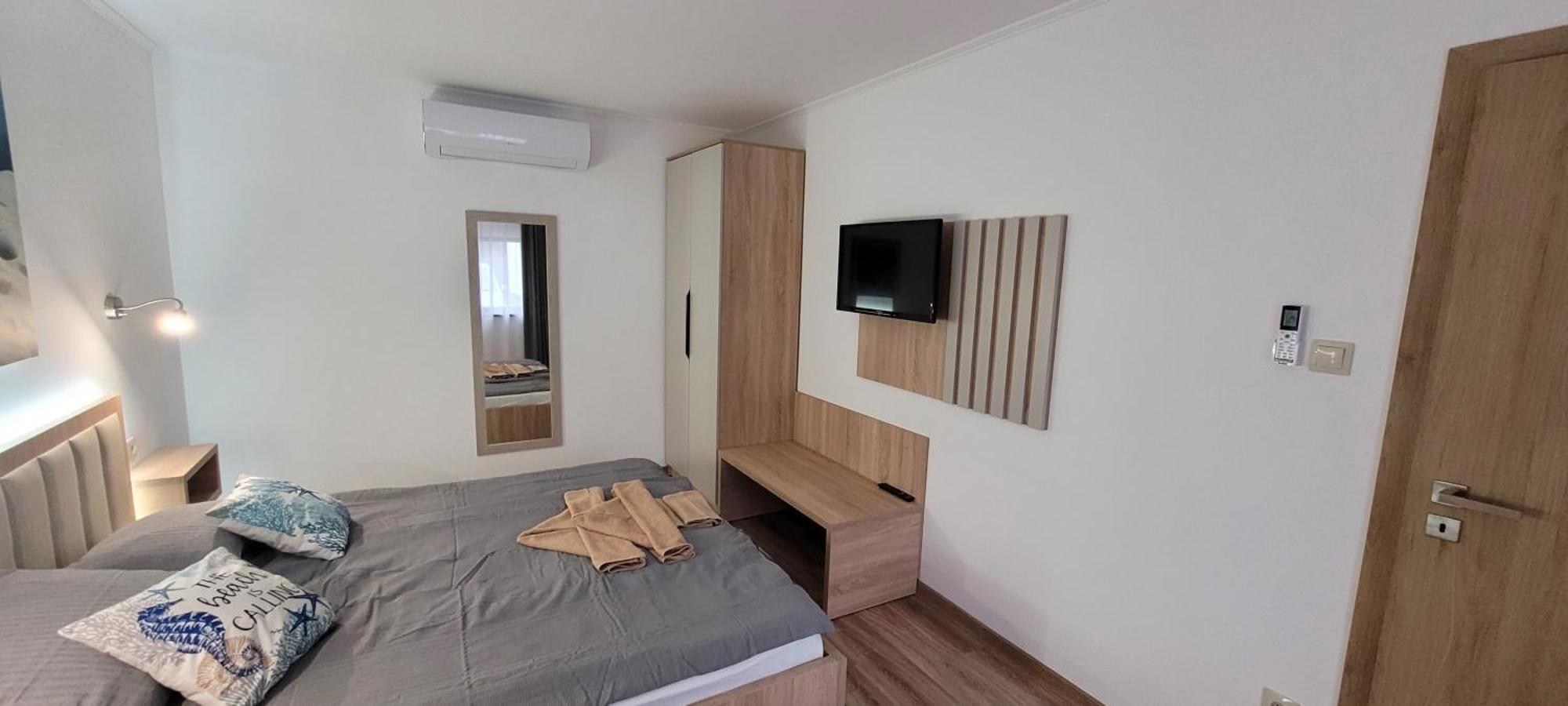 Csaladi Kikoeto Apartman Gyula Bagian luar foto