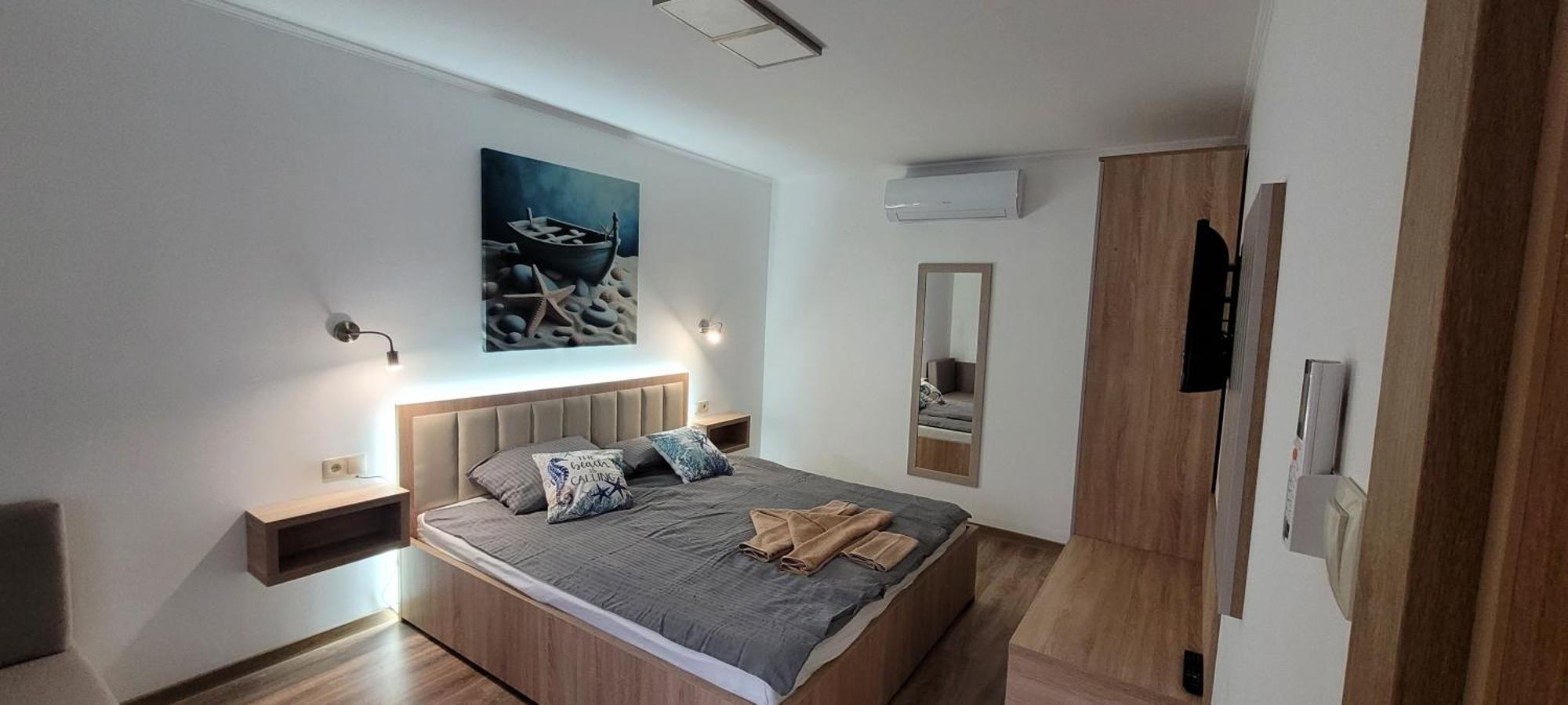 Csaladi Kikoeto Apartman Gyula Bagian luar foto