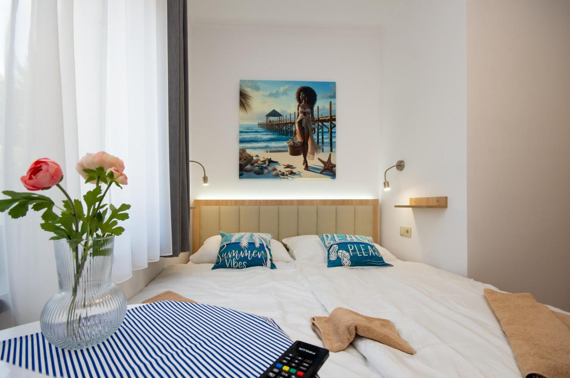 Csaladi Kikoeto Apartman Gyula Bagian luar foto