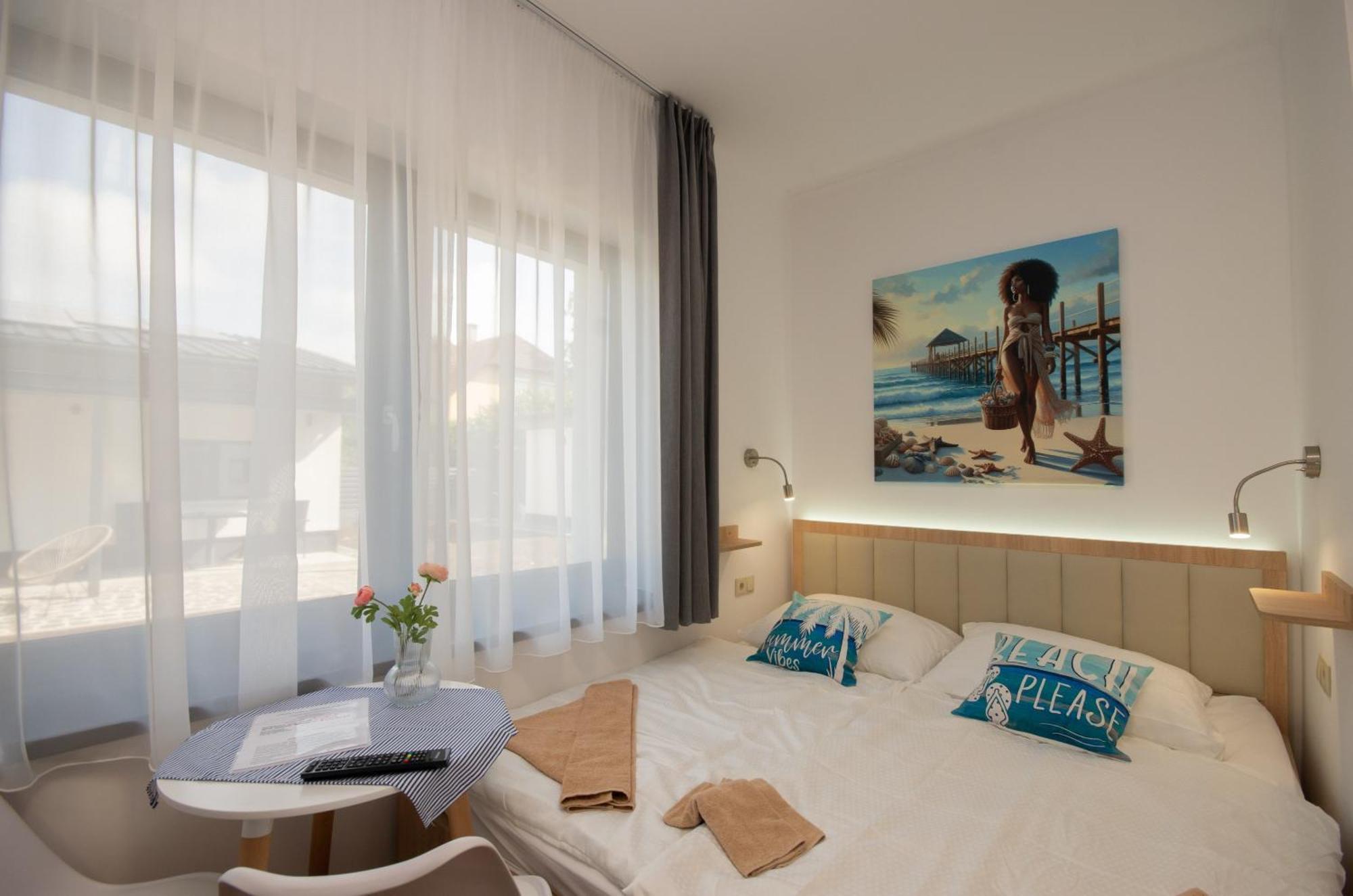 Csaladi Kikoeto Apartman Gyula Bagian luar foto
